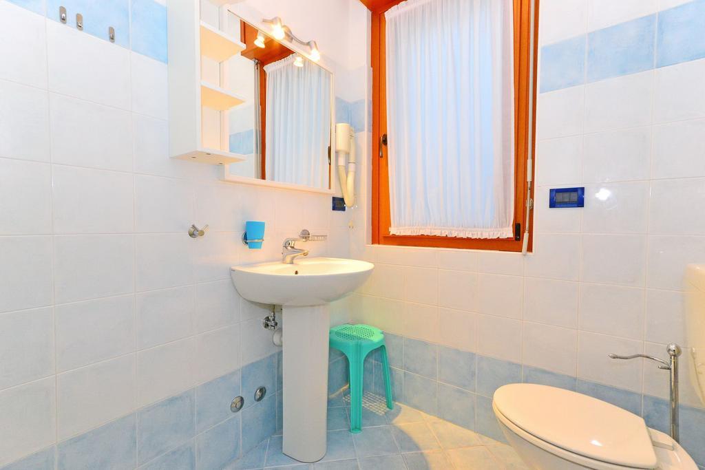Sunbeach Apartments Lignano Sabbiadoro Extérieur photo